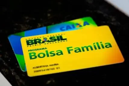 Com o retorno do Bolsa Família o que muda no Auxílio Brasil?