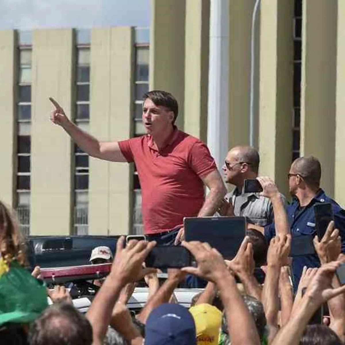 Moro diz que Bolsonaro o repreendeu por não apoiá-lo em ato pró-golpe