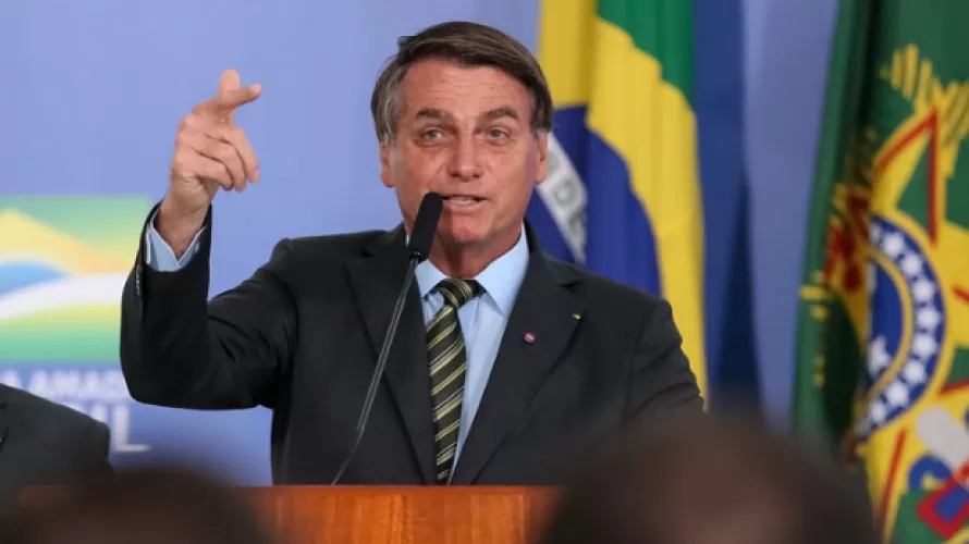 Bolsonaro assina prorrogação de benefício emergencial por mais dois meses