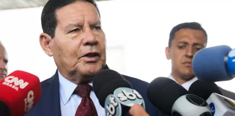 Mourão nega impeachment, mas defende ‘freios’ se presidente arriscar o país