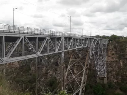Paulo Afonso: MPF apura supostas irregularidades nas obras de manutenção da Ponte Metálica