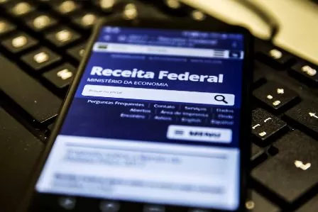 DECLARAÇÃO DE IMPOSTO DE RENDA: Serviço gratuito e online realiza declaração para contribuintes
