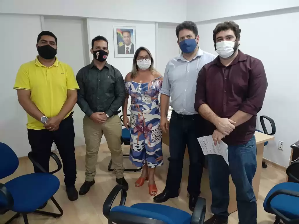 Jatobá: Vereadores Mayênio Taillon, Éder Rodrigo, Dorilândia Alves e Mardônio Varjão solicitam retomada de processo para implantação de adutora no Sítio Nova Terra
