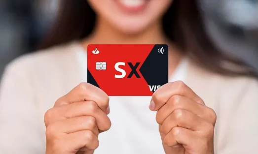 Após perder espaço para bancos digitais, Santander lança cartão de crédito com limite inicial entre R$ 300,00 a R$ 900,00 para quem tem score baixo