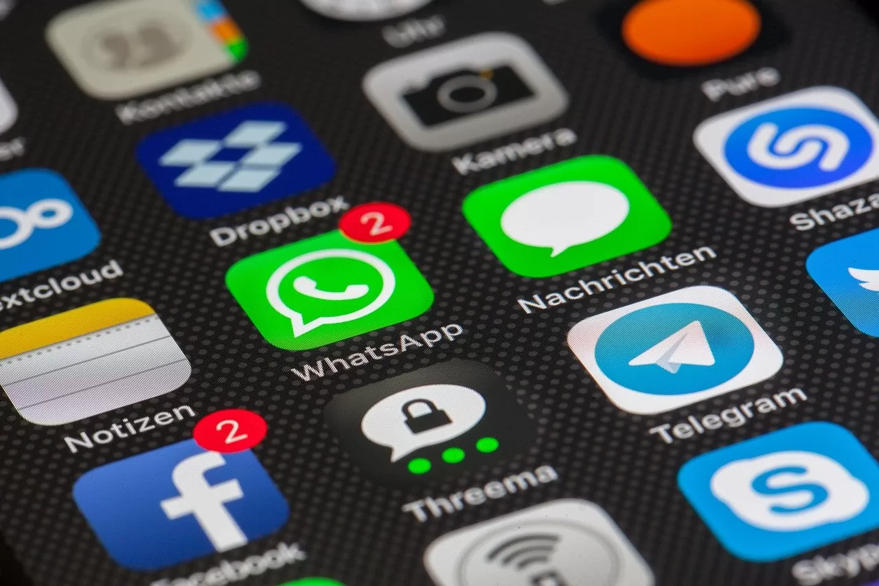 App do Google vai transferir conversas do WhatsApp entre iPhone e Android