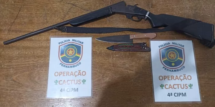 INAJÁ: Policiais da 4ª CIPM apreendem arma de fogo na operação "CACTUS"