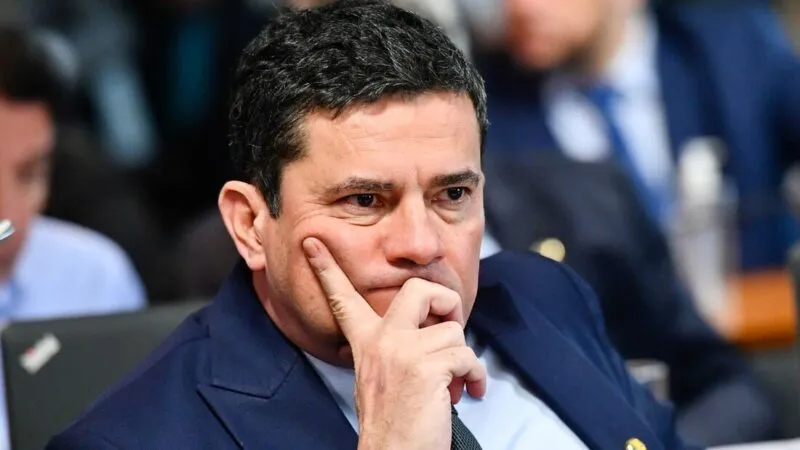 Relator vota contra cassação do mandato de Sergio Moro em julgamento no TRE-PR